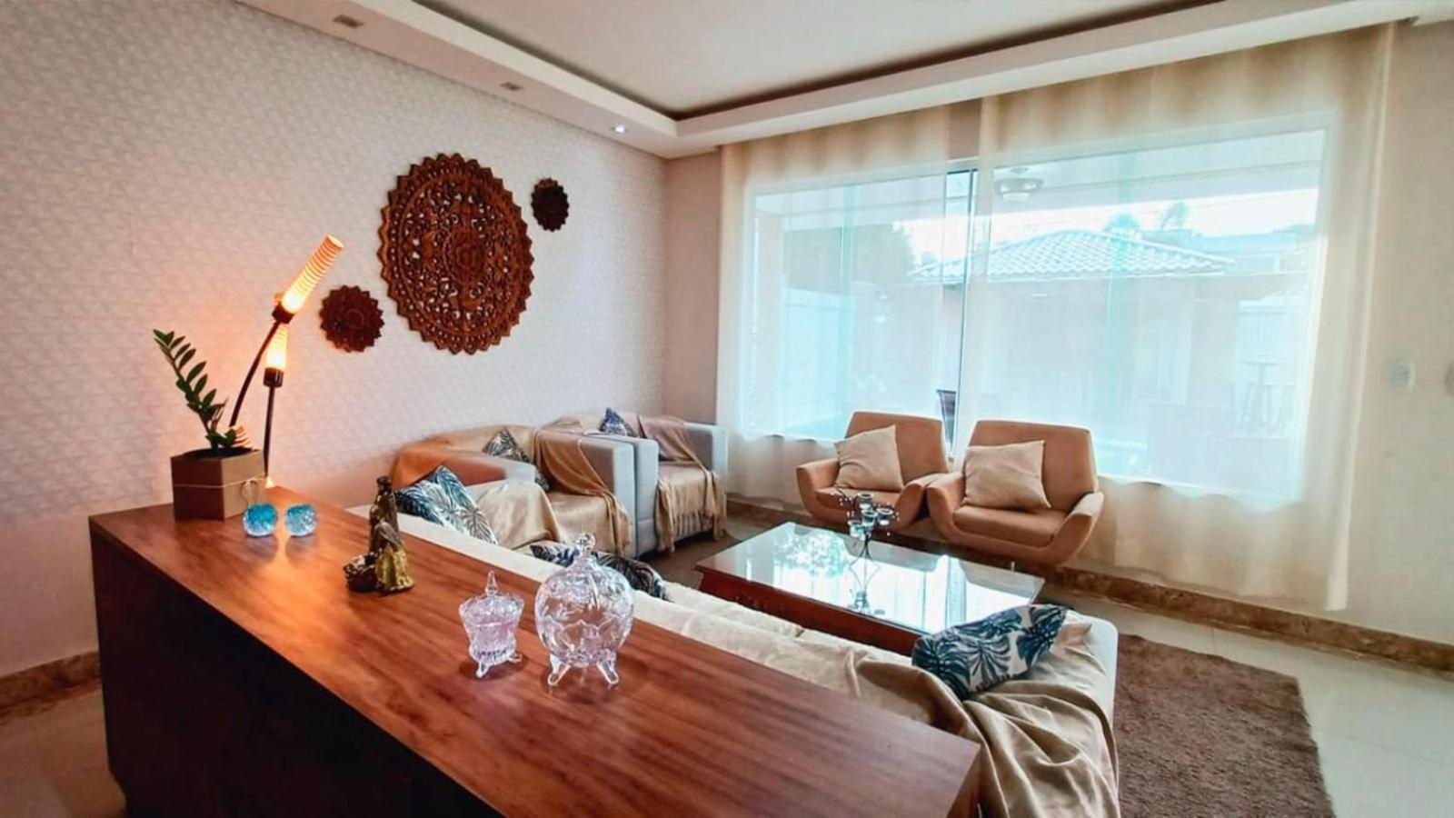 Casa Com 5 Quartos E Area Gourmet Em * Porto Seguro
